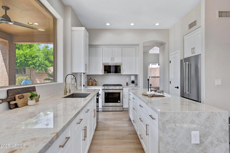 3624 N Paseo Del Sol-14