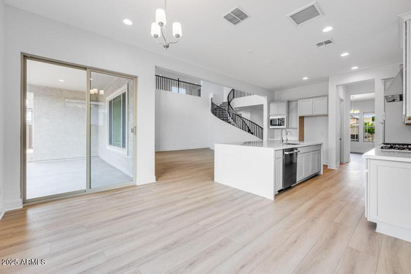 hj-az-phx-stonehaven-voyage-acadia-lot-1