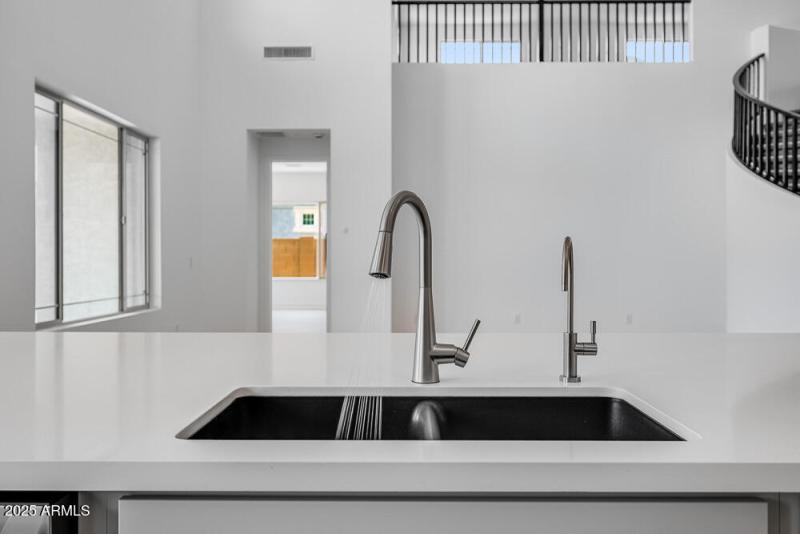 hj-az-phx-stonehaven-voyage-acadia-lot-1