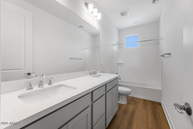 hj-az-phx-stonehaven-voyage-acadia-lot-1