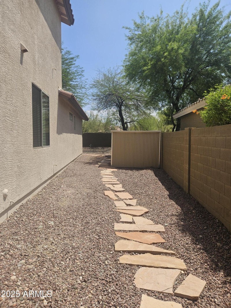 SideYard