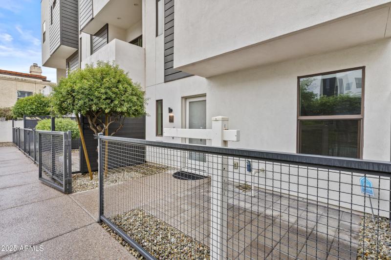 325 E Coronado - 3_dsc00653