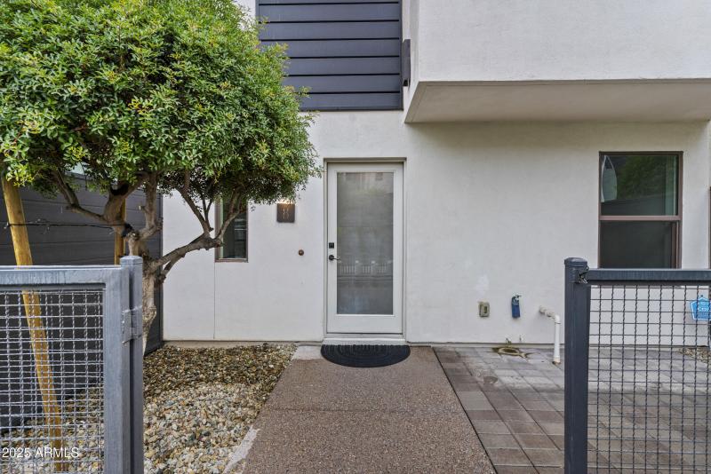 325 E Coronado - 4_dsc00650