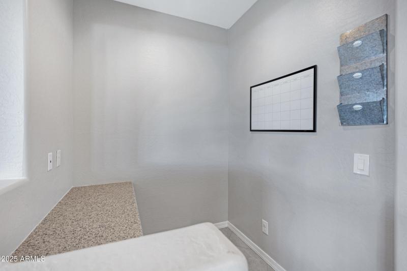 25974 W Horsham Dr-17