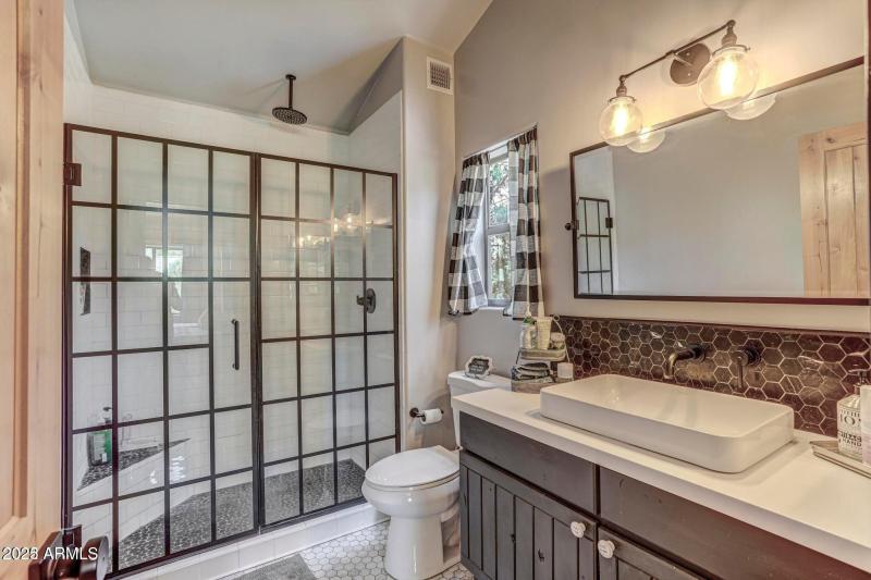 Upstairs master bath