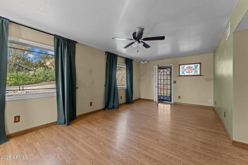 7-web-or-mls-DSC01668