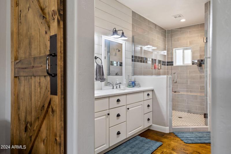 5247AZ260-ShowLow-AZ-23