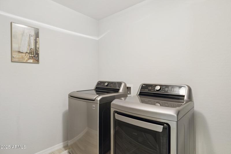 26-web-or-mls-17850-n-68th-st-2138