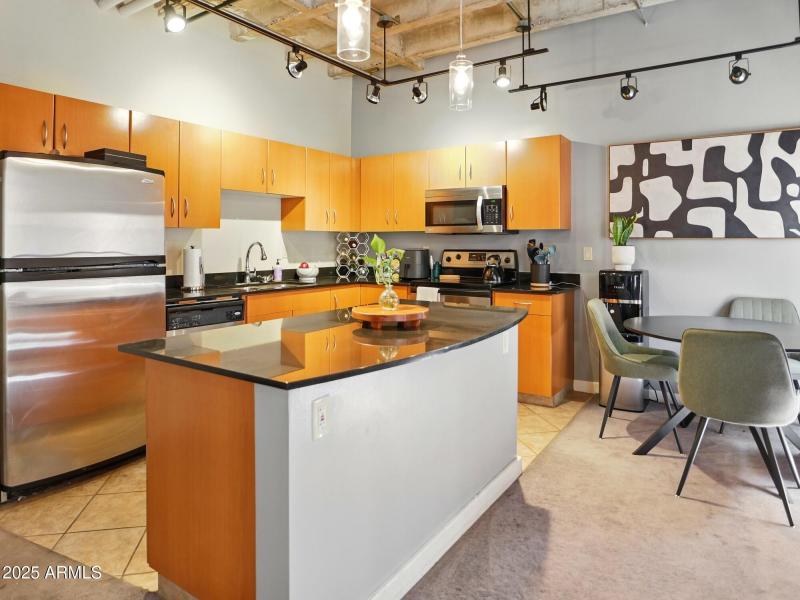 Airbnb Listing Des00007