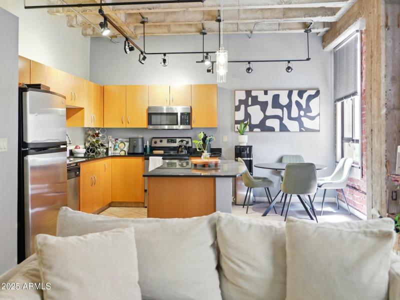 Airbnb Listing Des00008