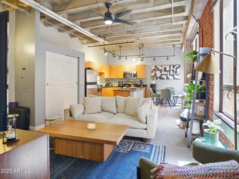 Airbnb Listing Des00027