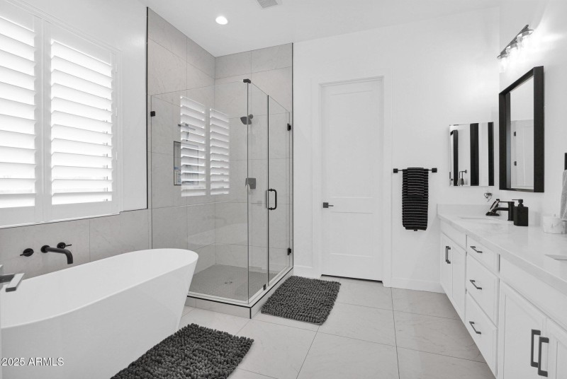 3588 New Life - 22Primary Bathroom