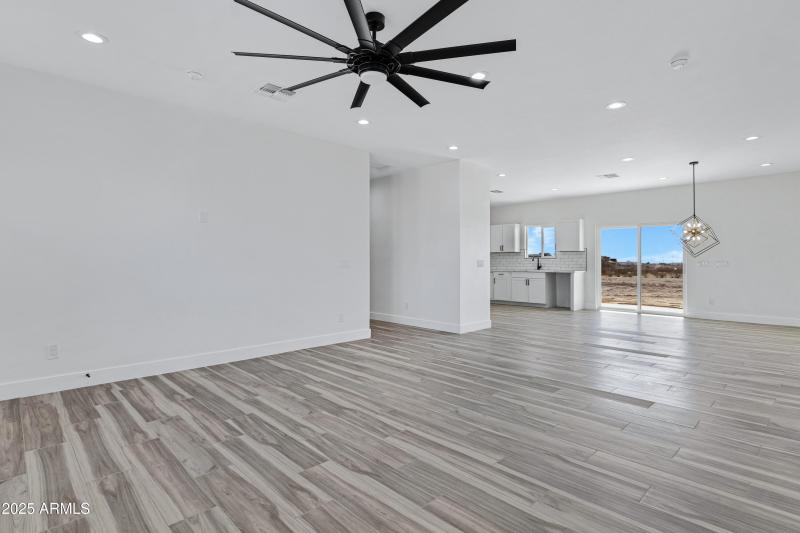 36257 W Highland Avenue