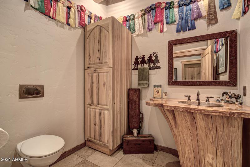 0D0A5889_90_91_92_93_94_HR5 copy.jpgps