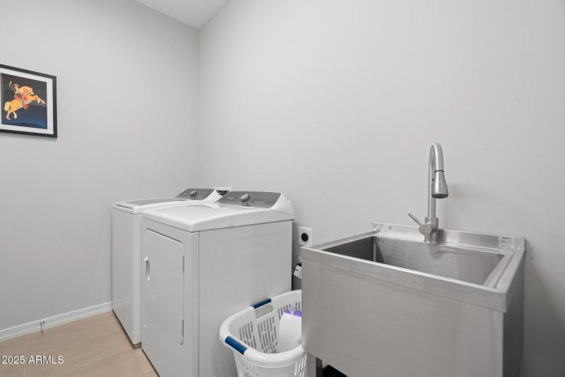 Laundry Room with Tub