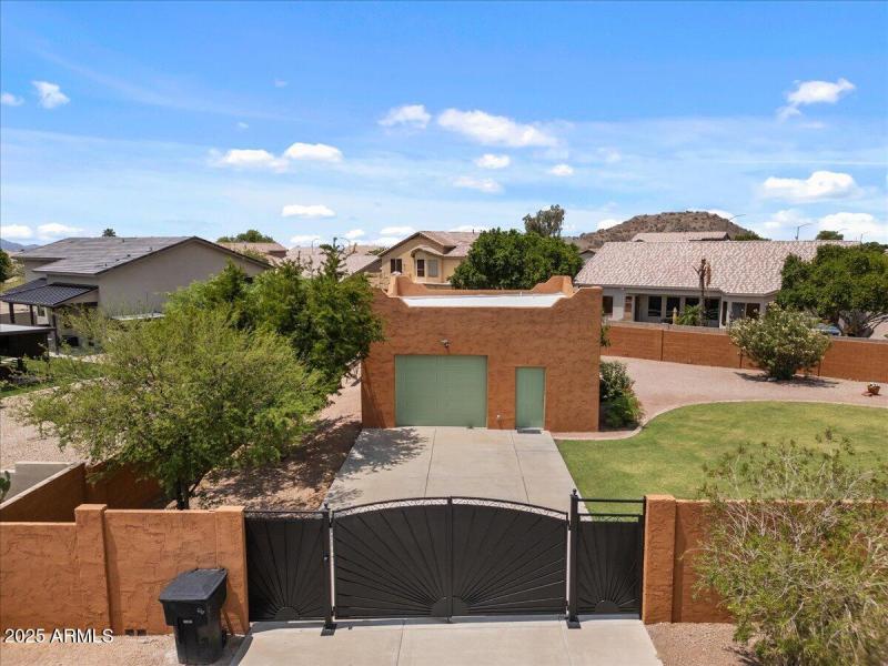 Shop or Guest Casita