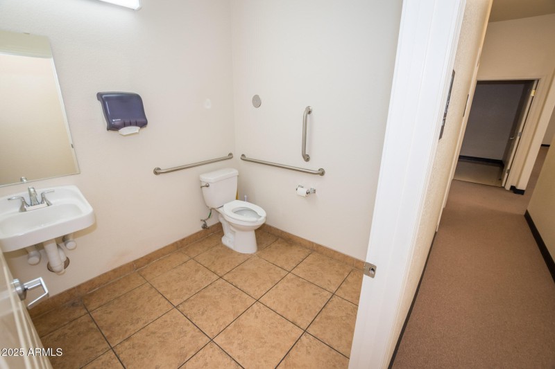 4655 N Commerce Dr # A 06-06-2025 (21)