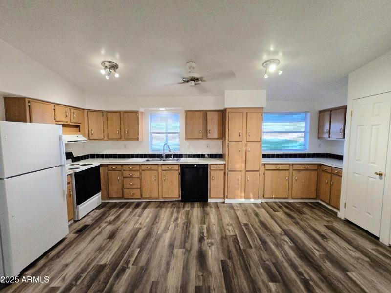 20250605_191505-VSCO