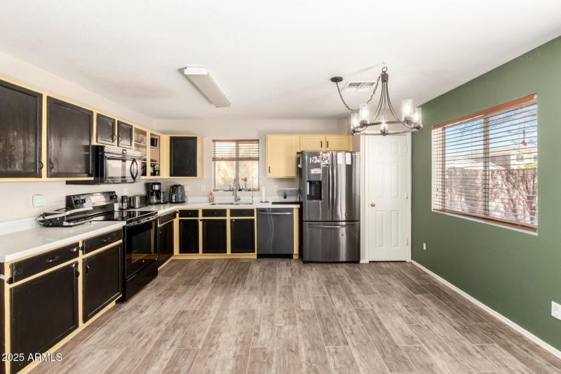 12 - Santa Cruz 3049