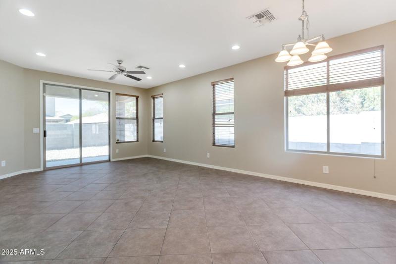 7-web-or-mls-Qp-5388