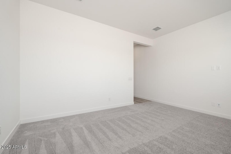 Tri Pointe Terraza 143 - Priamry Suite-3