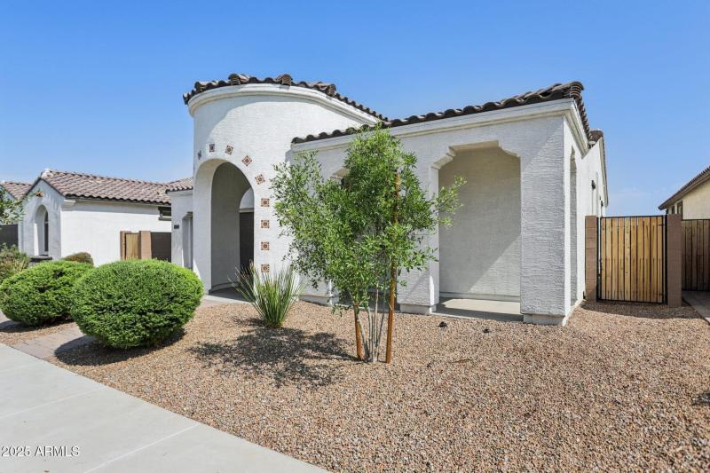 3-web-or-mls-E Via Del Sol-0506-003