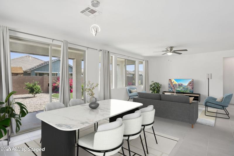 7-web-or-mls-E Via Del Sol-0506-006 VS W