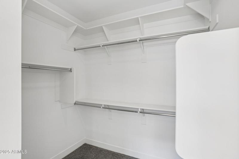 54-web-or-mls-E Via Del Sol-0506-044