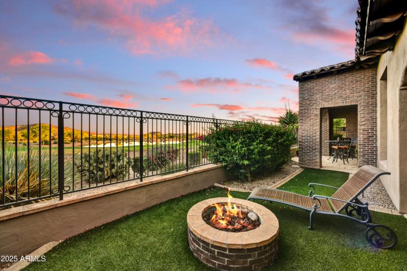 15-Back Patio & Yard