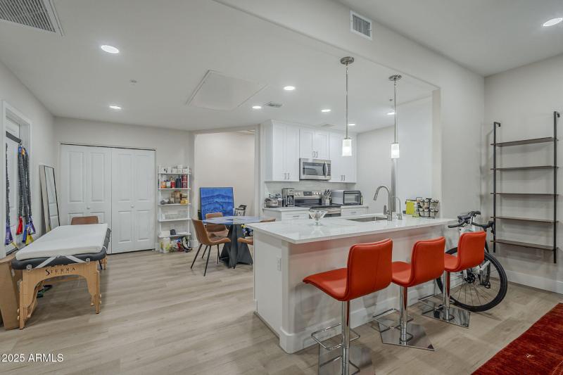 9-web-or-mls-River-9