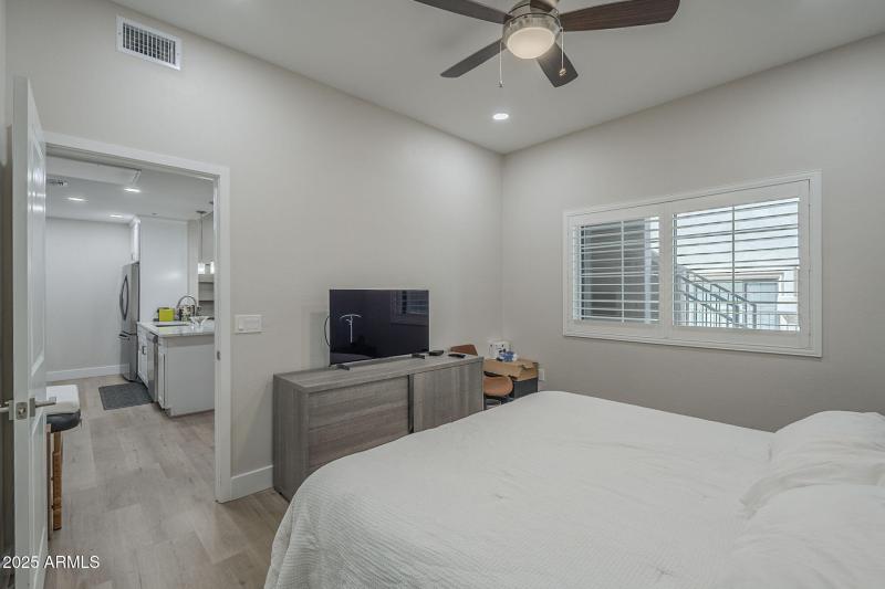 22-web-or-mls-River-22