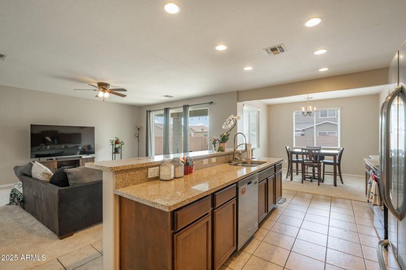 20-web-or-mls-13109-e-gonzalez-st