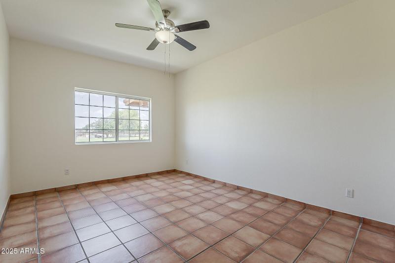 58-web-or-mls-Linda-58