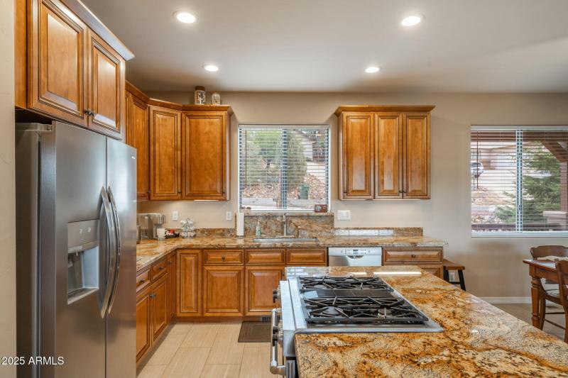 33-web-or-mls-4995-cactus-pl