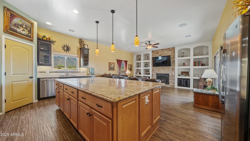 Interior - 6233 E Molly Dr-7