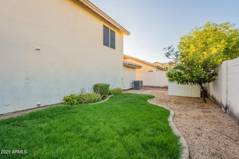 41-web-or-mls-89th-41