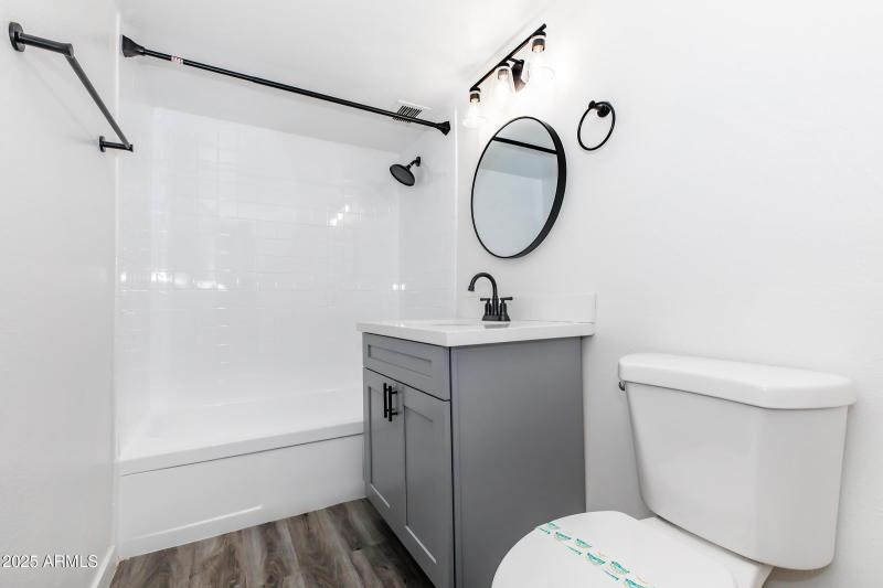 Redondo Condo Bathroom 1.1