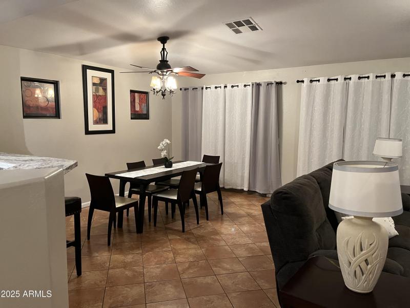 F977FFB0-A061-48E9-A268-421606821E55