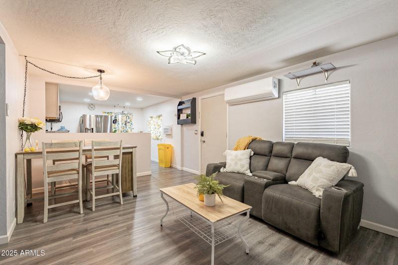 7-web-or-mls-Silverton-7