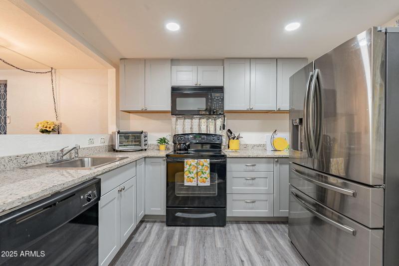 12-web-or-mls-Silverton-12