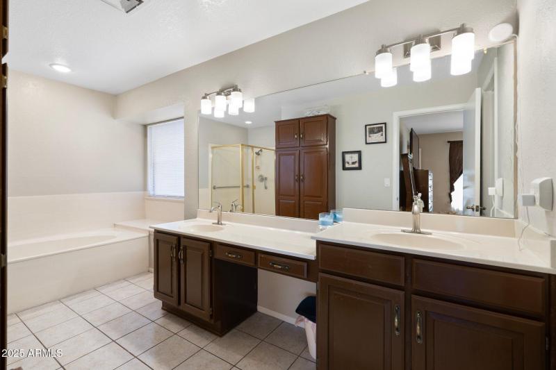 Walk-in closet is to the right