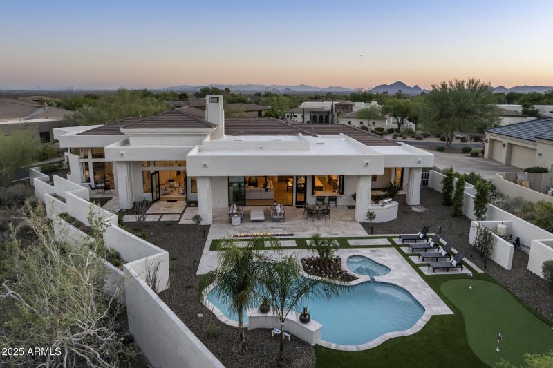 Photo by ChaseCapture