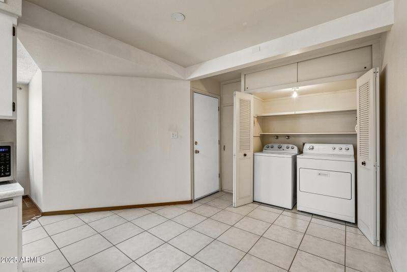 17_13671_N_111th_Ave17_mls