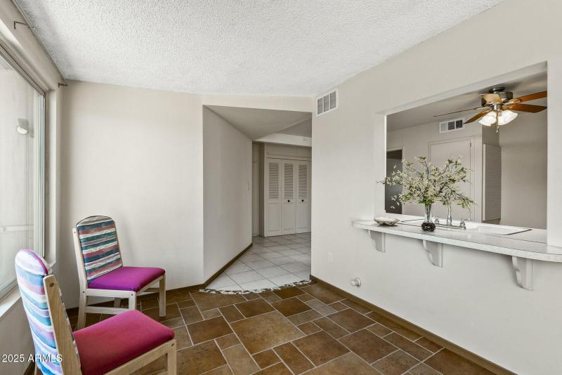 21_13671_N_111th_Ave21_mls