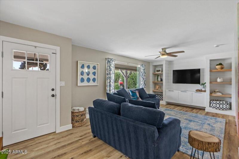 11-Living Room and Entry