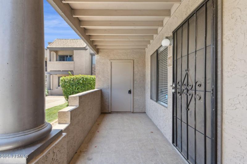 3-web-or-mls-5995-n-78th-st-1043