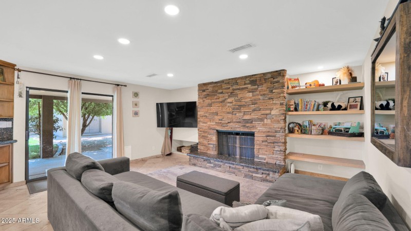 19-web-or-mls-P1083798