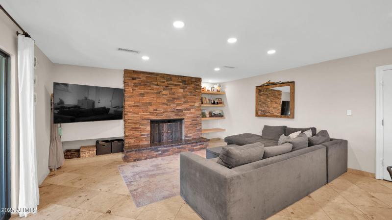 23-web-or-mls-P1083794