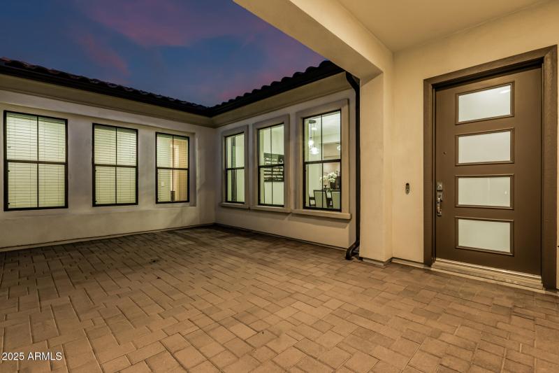 courtyard with views