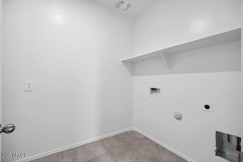 12_Laundry Room